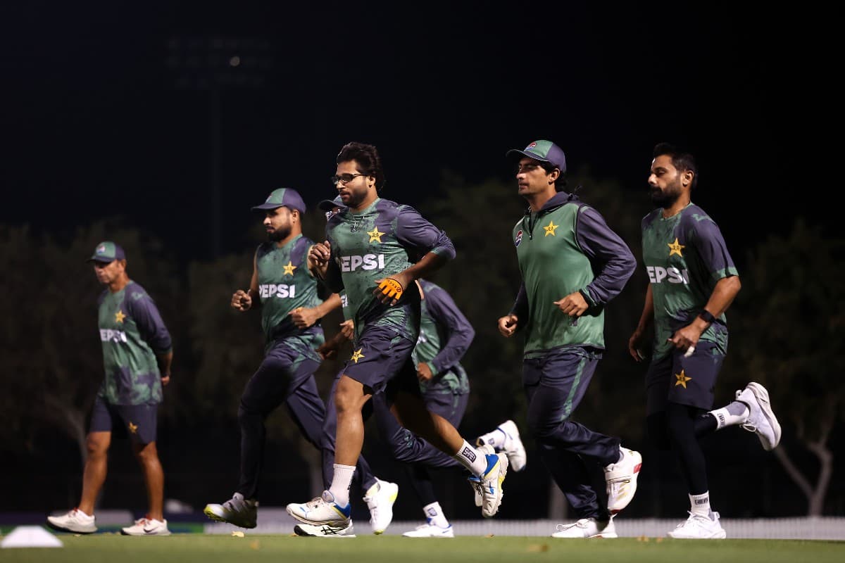 IND vs PAK Match Update: इतनी बेइज्जती! सोशल मीडिया पर मजाक का कंटेंट बना पाकिस्तान, जानें इसके पीछे का कारण