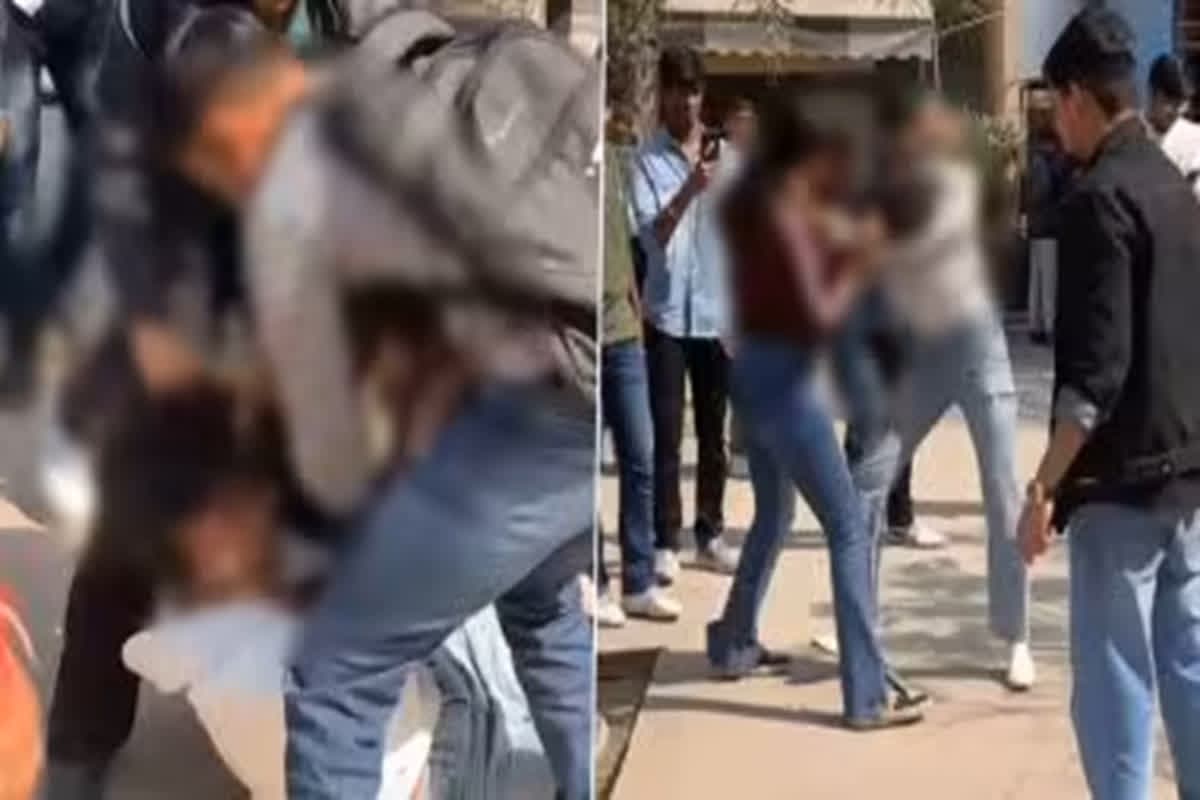 Girls Fighting Viral Video: यूनिवर्सिटी कैंपस में छात्राओं के बीच मारपीट, एक दूसरे को बाल पकड़कर पीटा, देखें वीडियो