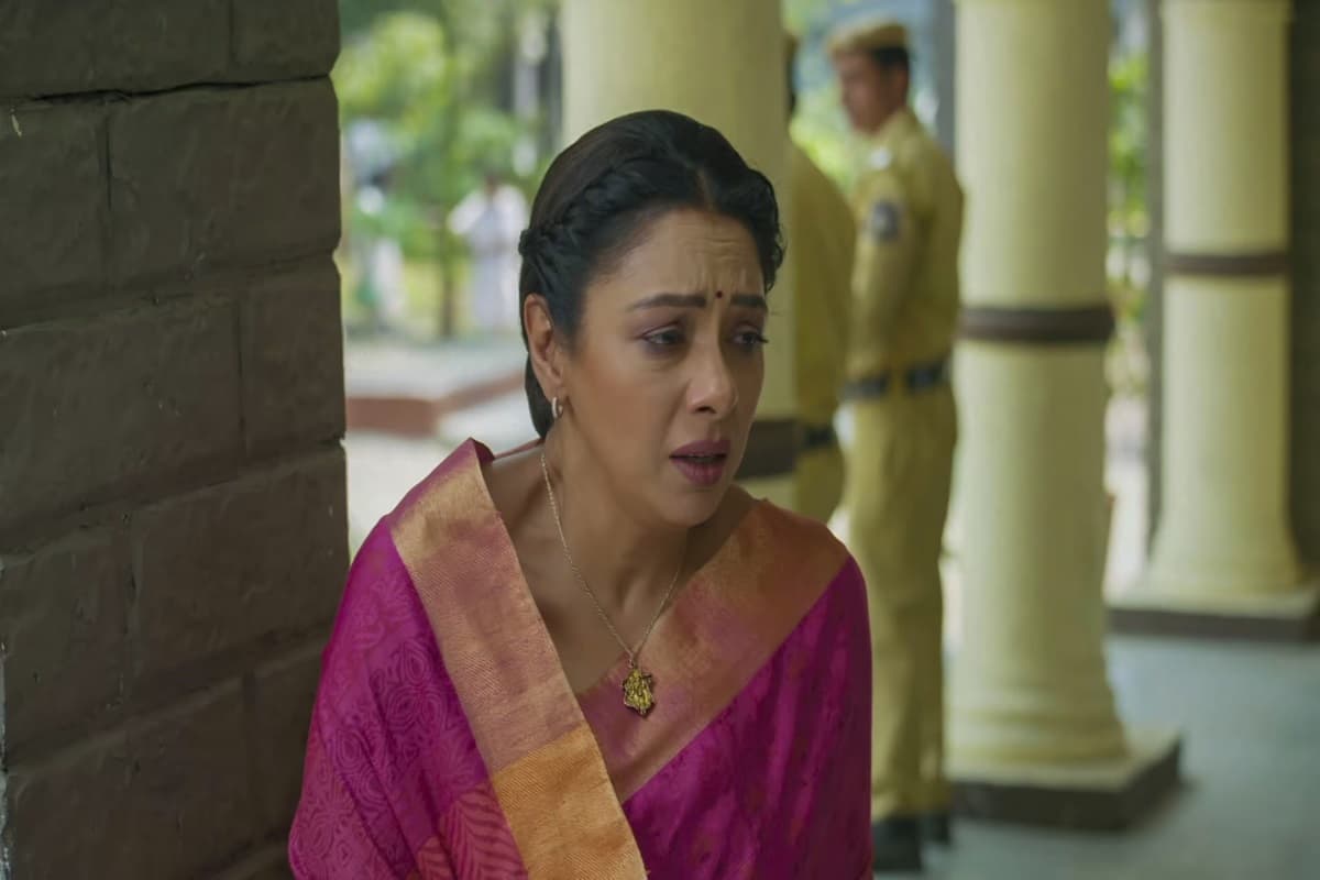 Anupama Written Update 15 March 2025: सेंट्रल जेल में कैदियों को देख बुरी तरह डरी अनुपमा.. राही की बिगड़ी तबीयत, मोटी बा देगी बड़ा टास्क