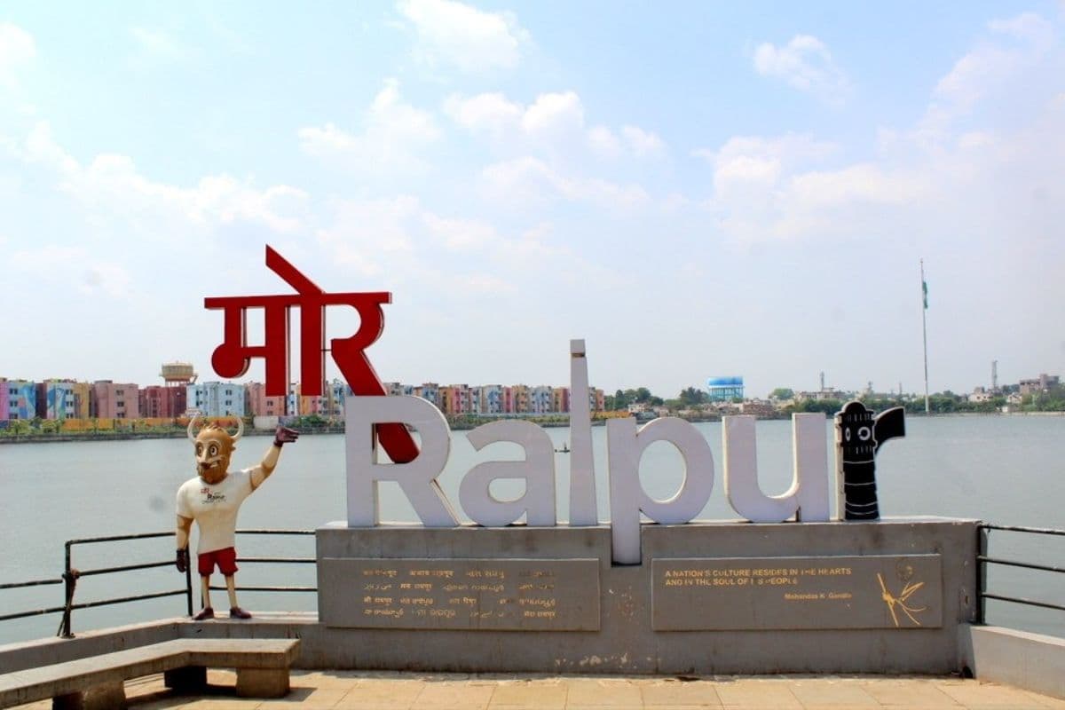 Marine Drive Raipur News: मरीन ड्राइव में नहीं नजर आएंगे टॉय ट्रेन और कार.. निगम ने किया जब्त, अवैध तौर पर कर रहे थे संचालित