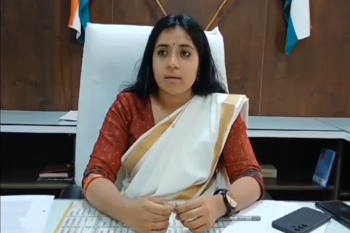Scholarship Scam In Khargone: 84 लाख का छात्रवृत्ति घोटाले का सनसनीखेज मामला, अधिकारियों ने फर्जी खातों में डाली स्कॉलरशिप की राशि, तीन पर दर्ज कराई FIR