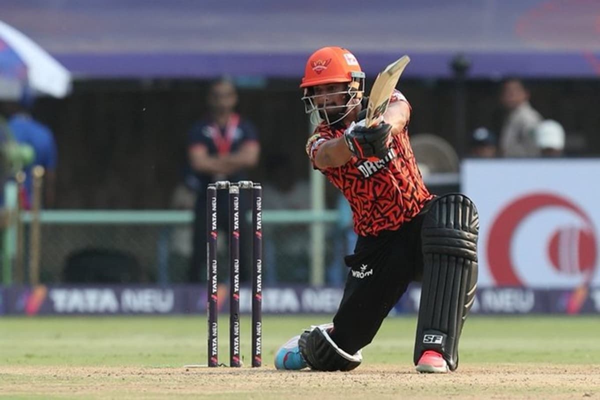 Who Is Aniket Verma: IPL के इस नए सिक्सर किंग ने अपनी शानदार बल्लेबाजी से मचाया गदर, जानें कौन है ये जिसने 13 गेंद पर खेली तूफानी पारी