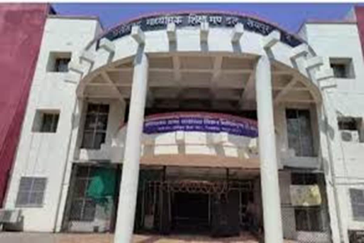 CG Board Exam 2025 Bonus Marks: 10वीं-12वीं के स्टूडेंट्स के लिए खुशखबरी, अब परीक्षा में मिलेगा इतने अंक तक बोनस नंबर, बोर्ड ने किया ऐलान