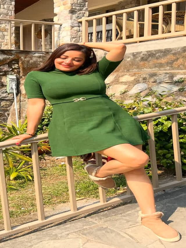 Monalisa Hot Pics: बोल्ड तस्वीरों से Monalisa ने बरपाया कहर, किलर पोज देख फैंस हुए मदहोश