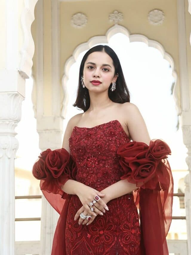 Nitanshi Goel Pics: आइफा की बेस्ट एक्ट्रेस नितांशी गोयल की ग्लैरमस तस्वीरें, फोटोज ने फैंस को बनाया दीवाना
