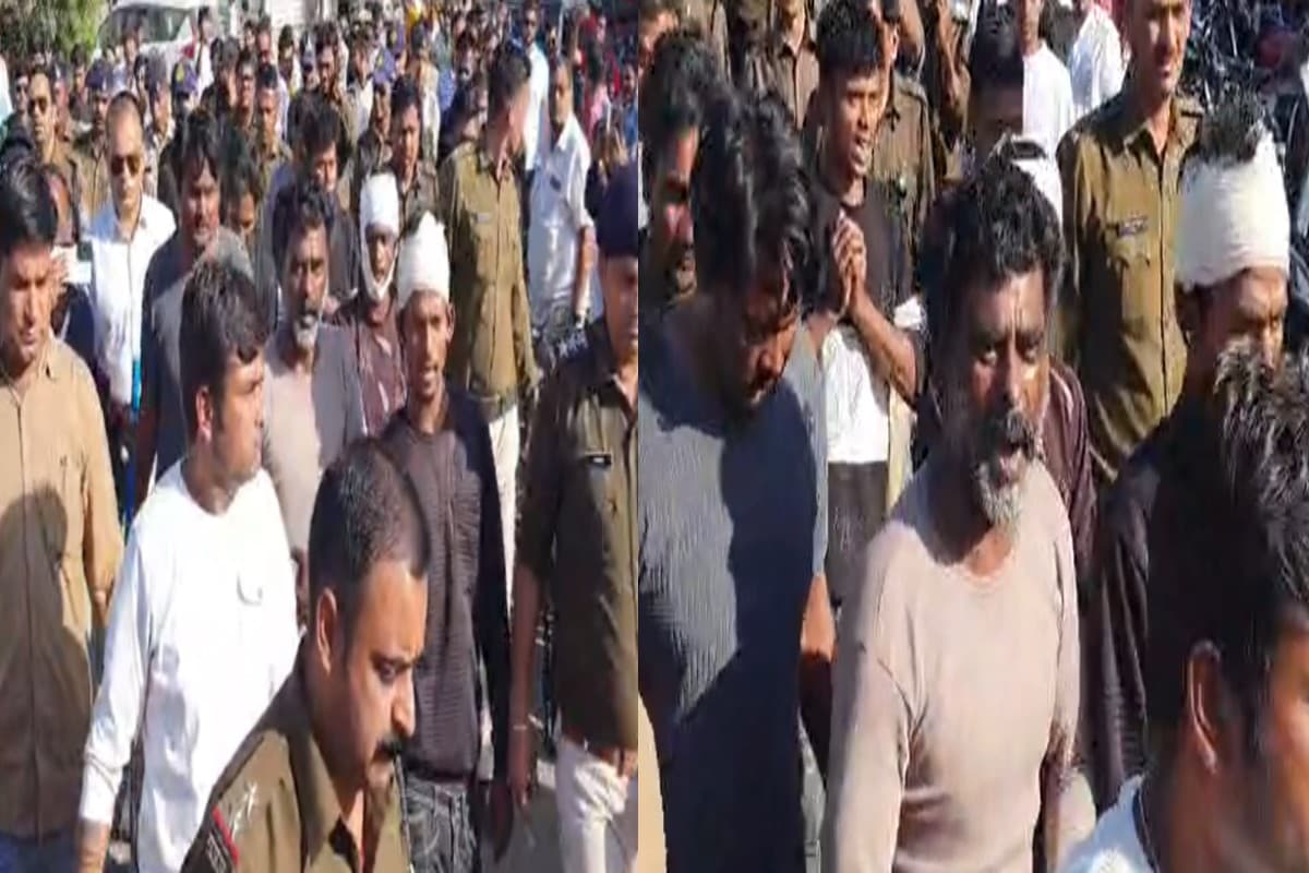 Damoh Latest News: गौ हत्या मामले में पुलिस प्रशासन सख्त, फरार आरोपियों को पकड़कर शहर में निकाला जुलूस, लगवाए ‘गौ माता की जय’ के नारे