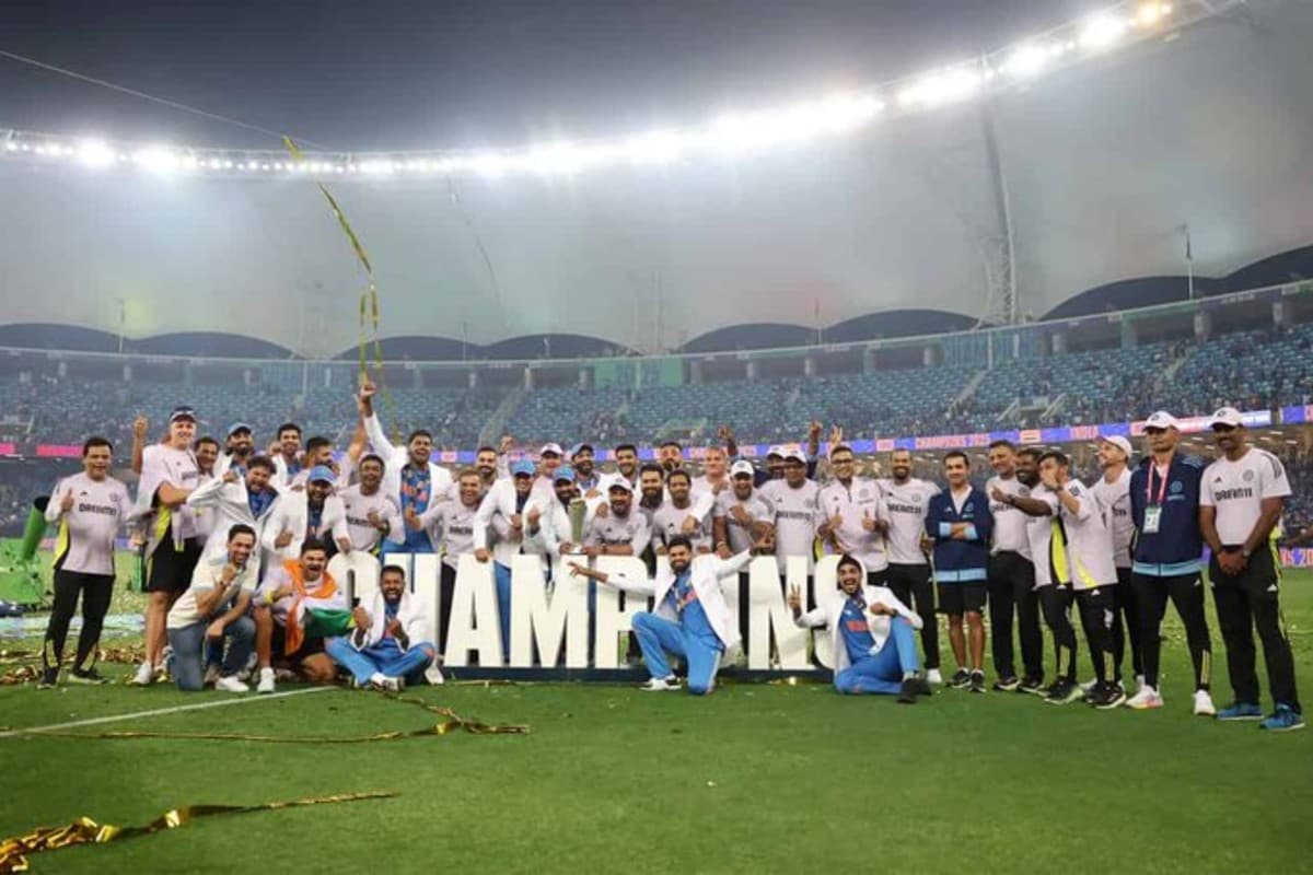BCCI Cash Prize to Team India: चैंपियंस ट्रॉफी 2025 जीतने के बाद फिर मालामाल हुई टीम इंडिया, BCCI ने की नकद पुरस्कार की घोषणा, मिलेंगे इतने करोड़ रुपए
