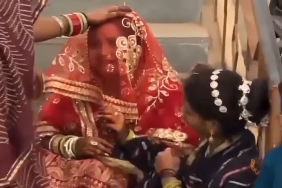 Bride Reached Police Station For DJ/ Image source: IBC24