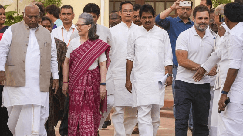Congress Adhiveshan 2025 Gujarat: गुजरात में 64 साल बाद कांग्रेस का अधिवेशन, ‘न्यायपथ’ थीम के साथ आज से अहमदाबाद में शुरू, इन अहम मुद्दों पर होगा मंथन