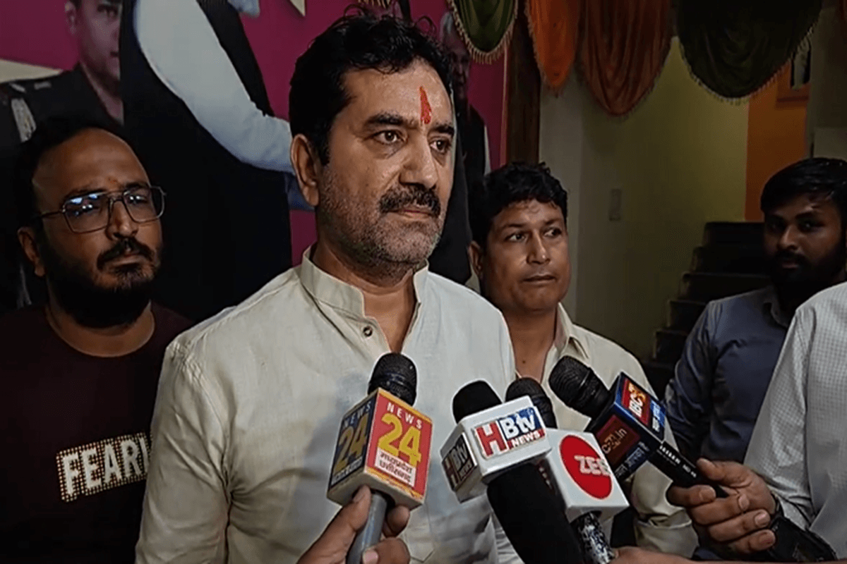 MLA Golu Shukla Statement: पाकिस्तानी और बांग्लादेशी नागरिकों को शहर छोड़ने का अल्टीमेटम, बीजेपी विधायक ने दी ये कड़ी चेतावनी