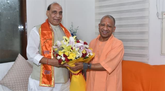 Rajnath Singh Lucknow visit: रक्षा मंत्री राजनाथ सिंह तीन दिवसीय लखनऊ दौरे पर, करेंगे ‘सांसद खेल महाकुंभ’ का शुभारंभ