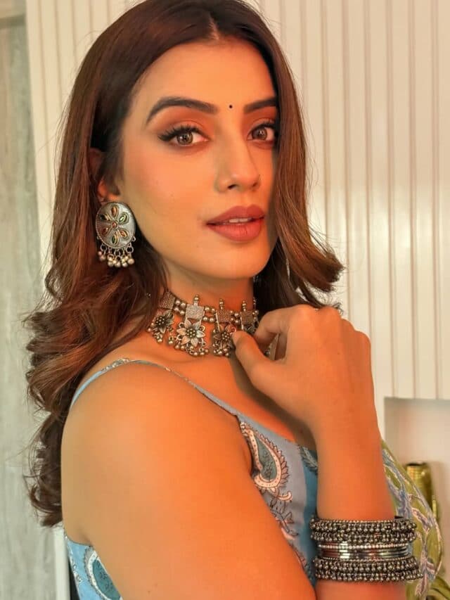 Akshara Singh Desi Look: Akshara Singh ने अपनी सादगी भरे अंदाज़ से फैंस को किया मदहोश, आप भी देखें भोजपूरी एक्ट्रेस देसी अवतार