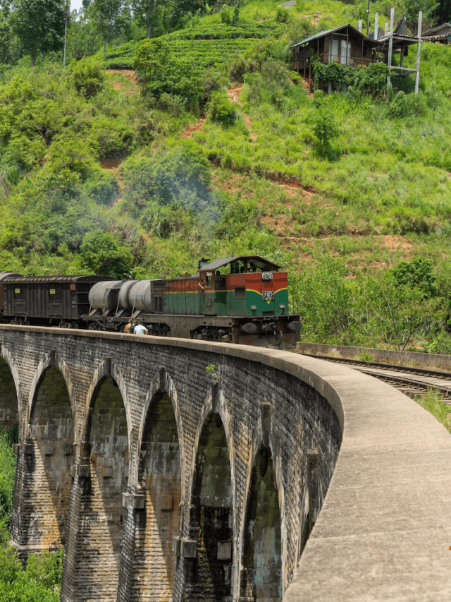 India’s First Train: क्या आप जानते हैं भारत की पहली ट्रेन से जुड़ी ये खास बातें…..