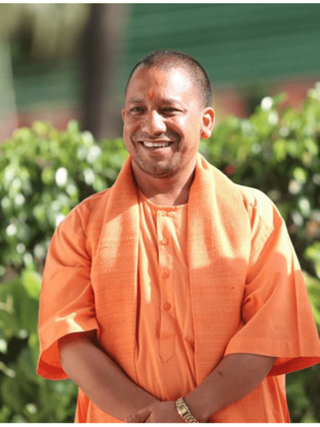 Yogi Adityanath : आइये जानते है यूपी के CM के जीवन से जुड़ी कुछ खास बातें…