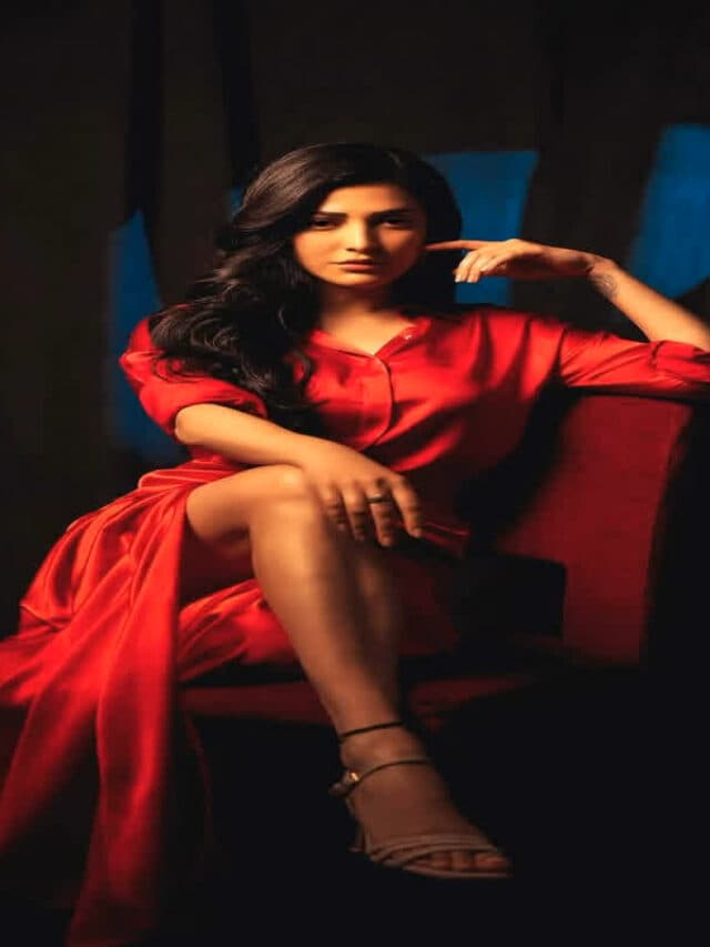 Shruti Haasan Hot Pic: रेड ड्रेस में Shruti Haasan ने शेयर की हॉट तस्वीरें, एटीट्यूड और बोल्डनेस देख फैंस भी हुए मदहोश