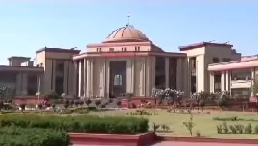 Bilaspur News: पति शराब पीकर जबरन अप्राकृतिक संबंध बनाने की करता था कोशिश, कोर्ट ने खारिज की तलाक की याचिका