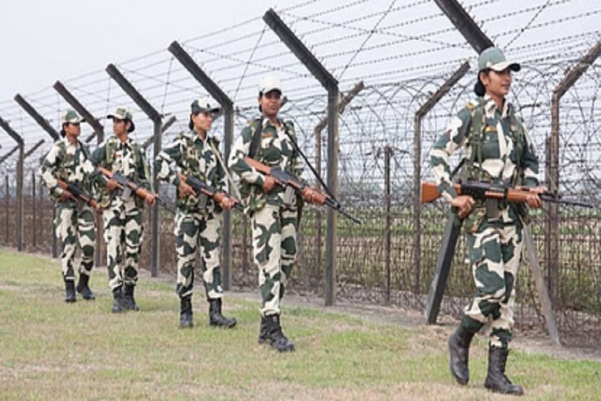Operation Sindoor: ऑपरेशन सिंदूर के दौरान बॉर्डर पर महिला सैनिकों ने संभाला था मोर्चा, दिया था पाकिस्तान को मुंहतोड़ जवाब, DIG बोले- हमें उन पर गर्व