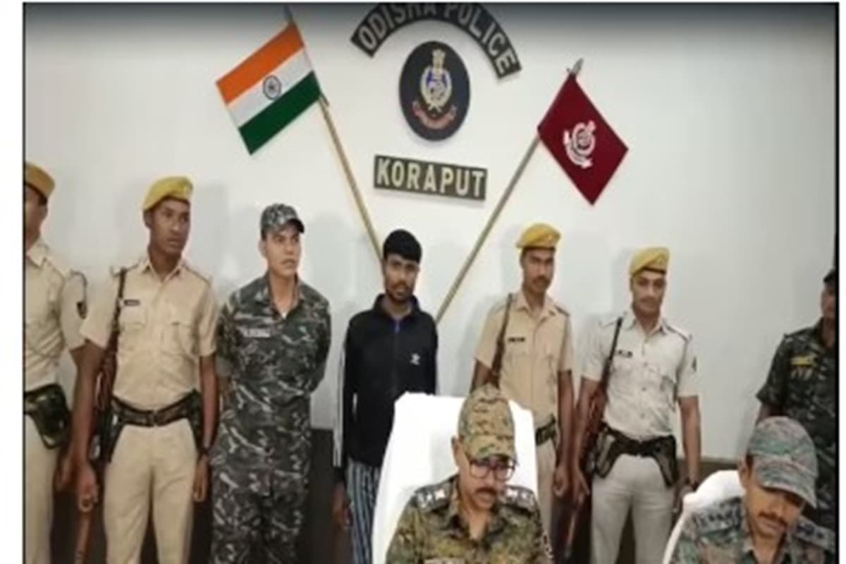 Anti Naxal Operation: कुख्यात नक्सली कुंजम हिड़मा गिरफ्तार, सुरक्षाबलों ने AK-47 के साथ ओडिशा से दबोचा