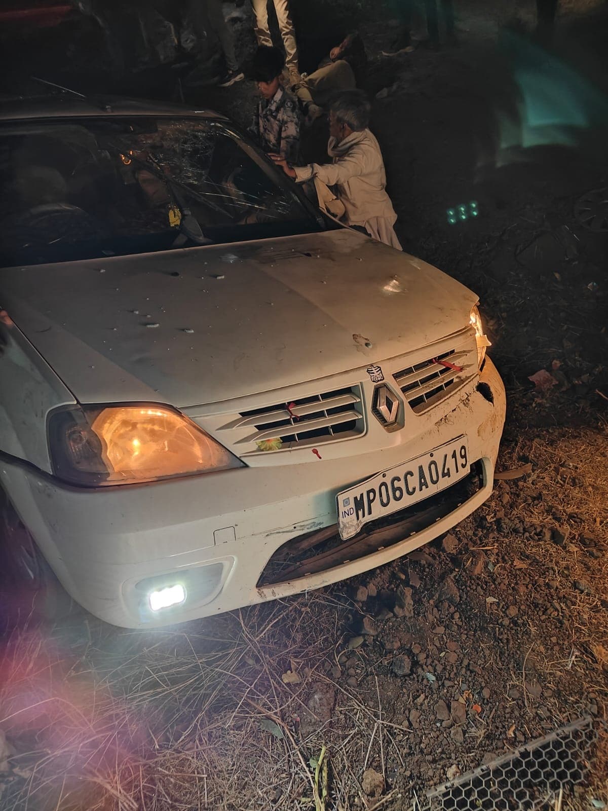 Guna Road Accident News: एक साथ उठी गांव के पांच युवकों की अर्थी, गमगीन हुआ माहौल, सड़क हादसे में हुई थी सभी की मौत