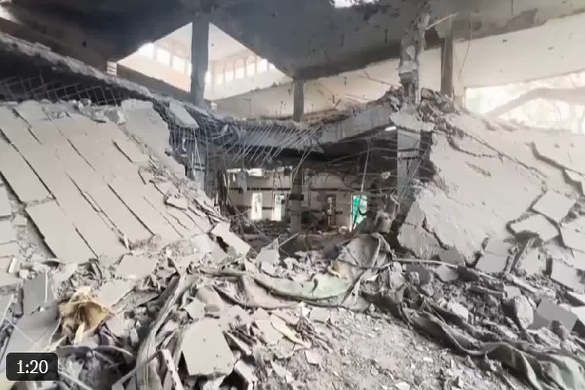 Operation Sindoor Latest Video: मलबे में तब्दील हुआ ‘आतंक का गढ़’, सामने आई एयर स्ट्राइक में तबाही की तस्वीरें और वीडियो