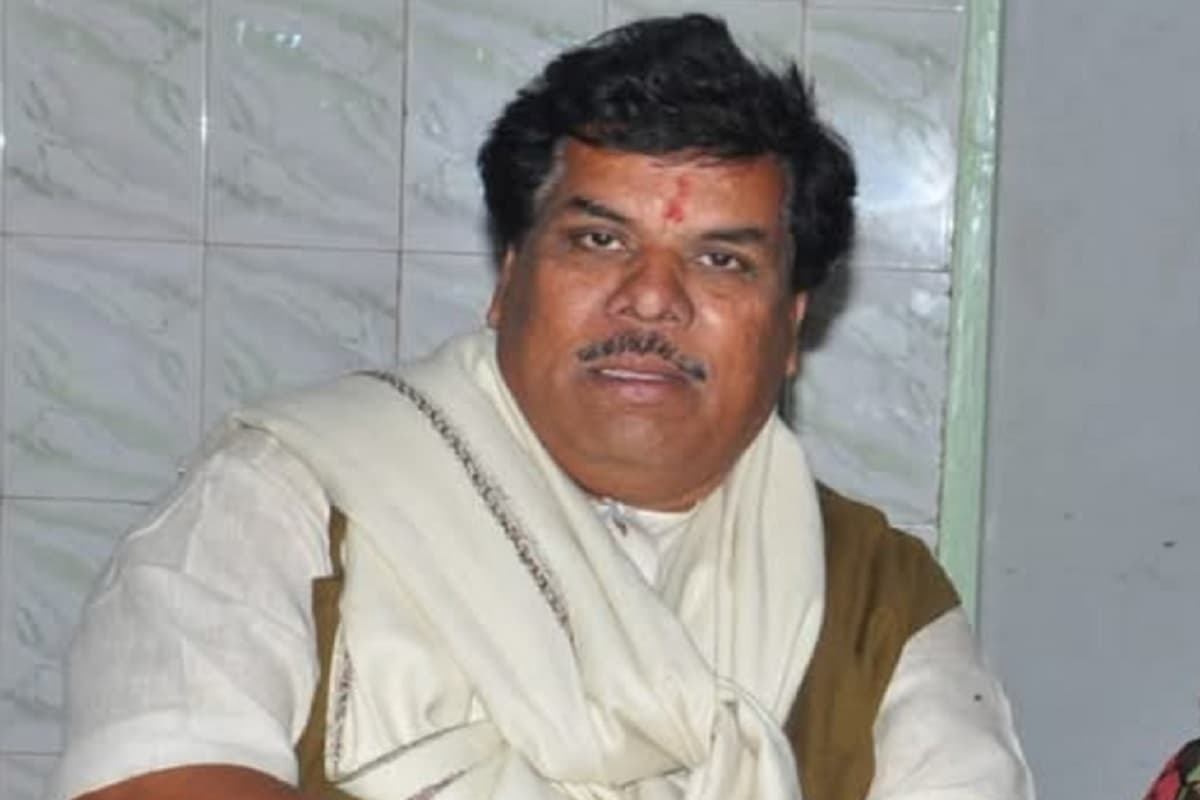 Chhattisgarh News: पूर्व विधायक को पुलिस ने किया गिरफ्तार, पीएम मोदी को लेकर की थी ऐसी अभद्र टिप्पणी, इस सीट से थे MLA