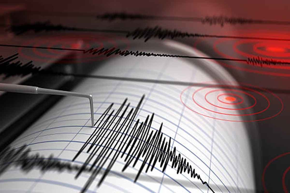 Earthquake in Japan: सुनामी की भविष्यवाणी के बीच समुद्र में आया शक्तिशाली भूकंप.. रिक्टर स्केल पर रही इतनी तीव्रता, दहशत में लोग