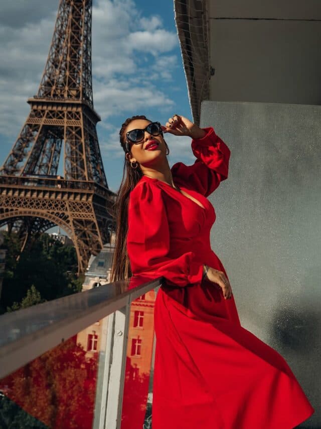 Neha Malik Hot Pic: पेरिस में मजे कर रही भोजपुरी अदाकारा नेहा मलिक, लाल परी बनकर शेयर की तस्वीरें