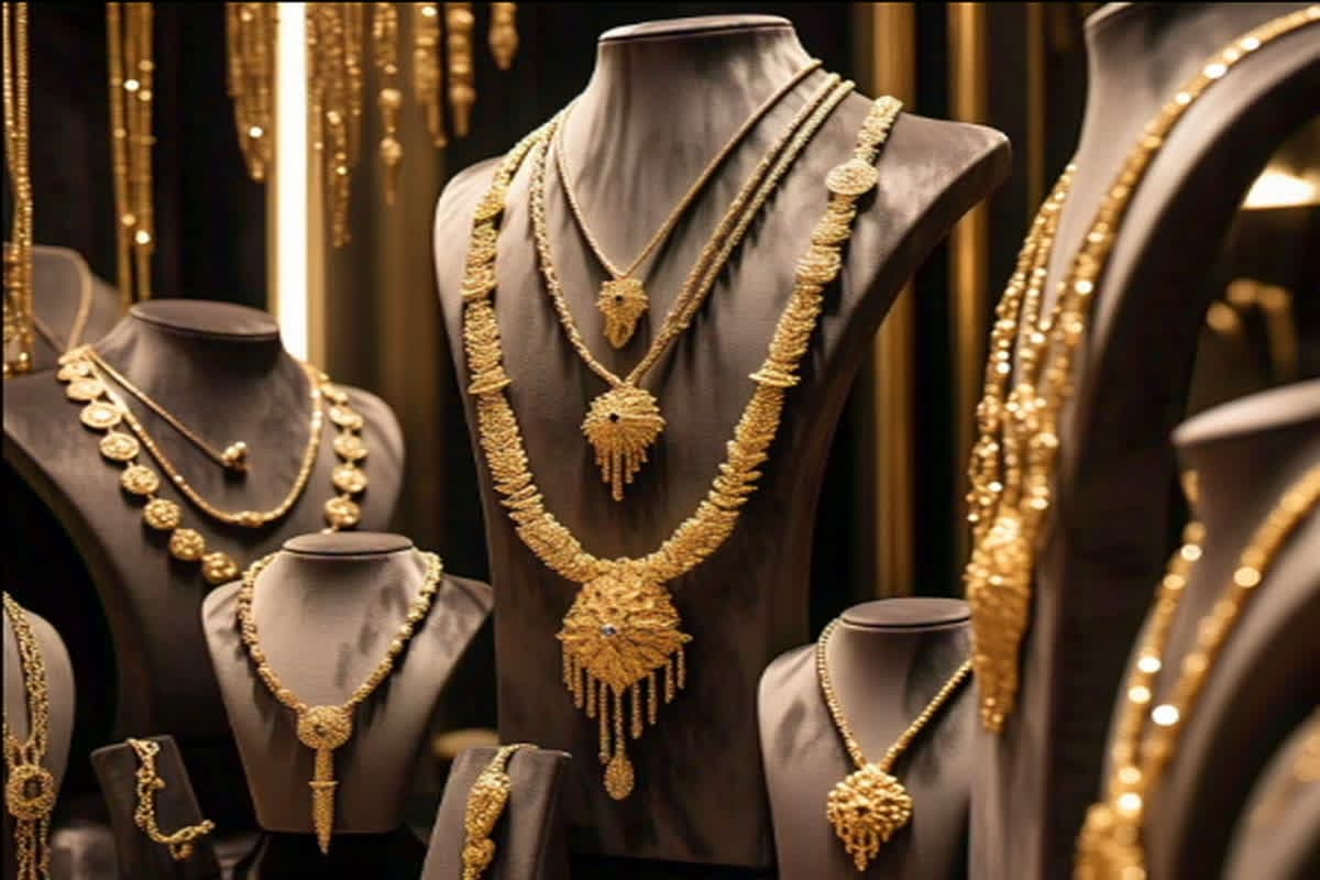 Gold Price Today: इजरायल-ईरान सीजफायर के बाद सोने के भाव में जोरदार गिरावट, अब इतने हुए गोल्ड के रेट…
