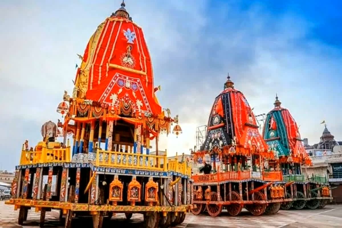 Jagannath Rath Yatra 2025: कब है जगन्नाथ रथ यात्रा? यहां जानें सही डेट, महत्व और पौराणिक कथा