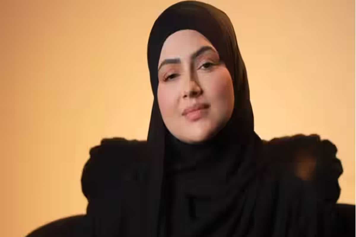 Sana Khan Mother Saeeda Dies: बिग बॉस की इस हसीना को लगा बड़ा झटका, मां के निधन से बुरी तरह टूटी, शेयर किया इमोशनल नोट