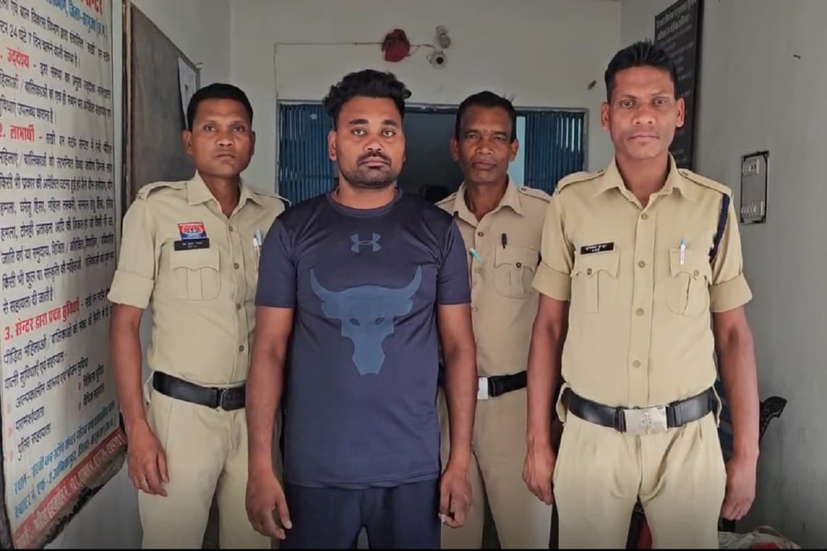 CG Crime News: पिछले चार सालों से युवती की जिस्म से खेल रहा था युवक, शादी का झांसा देकर कई बार किया दुष्कर्म, अब पहुंचा सलाखों के पीछे