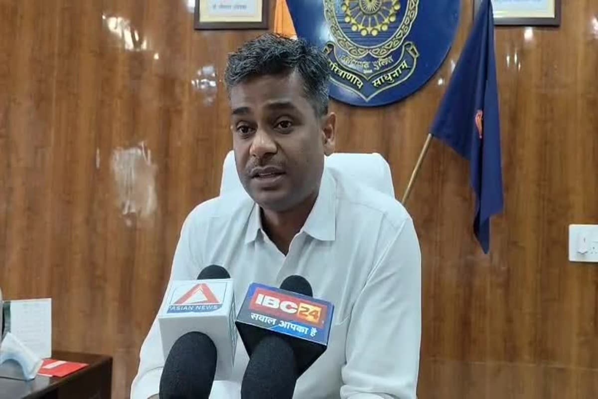 MCB News: जनकपुर में दो व्यापारियों के साथ हुई लूट का मामला, चालीस दिन बाद भी पुलिस के हाथ खाली