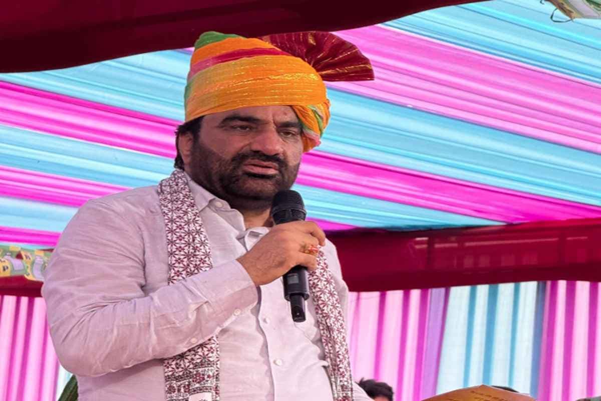 Hanuman Beniwal: सांसद हनुमान बेनीवाल को लगा बड़ा झटका, बिजली विभाग ने काटा कनेक्शन, तो सरकार पर लगाए ये गंभीर आरोप