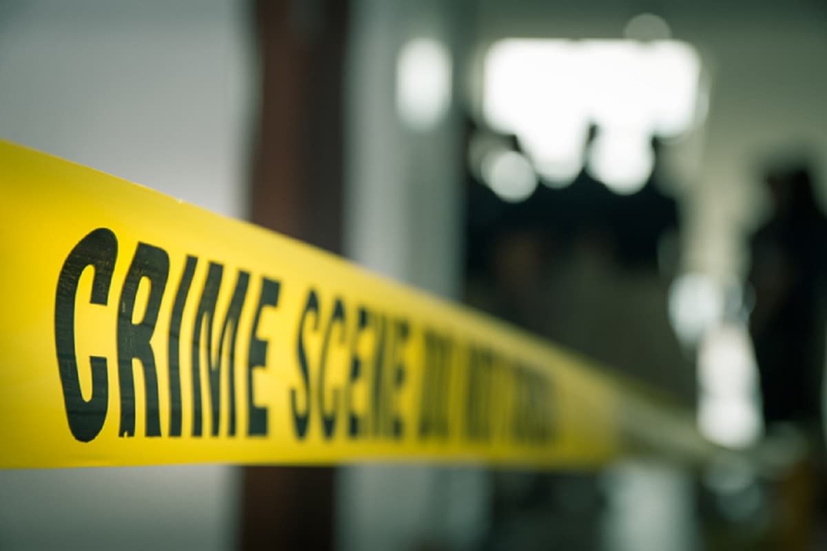 Pune Crime News: चाची से छेड़छाड़ करने वाले व्यक्ति को भतीजे ने दी खौफनाक सजा, जानकर उड़े सभी के होश, दो आरोपियों को पुलिस ने किया गिरफ्तार