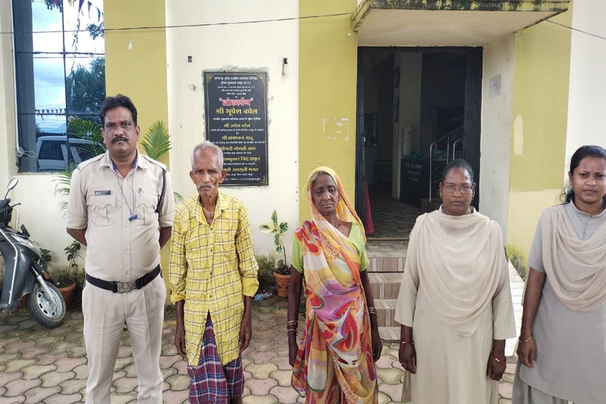 Jashpur News: वृद्ध दंपति ने की बुजुर्ग की पीट-पीट कर हत्या! बेटे को शराब पीने के लिए कहना गुजरा नागवार