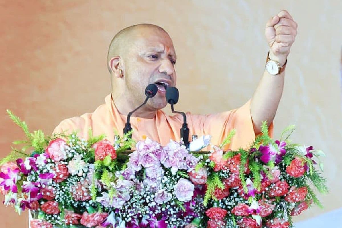 CM Yogi Adityanath News: किसी को नहीं पड़ेगी लाइन लगाने की जरूरत, घर तक पहुंचेगा गैस सिलेंडर, सीएम योगी आदित्यनाथ ने कम की जनता की तकलीफ