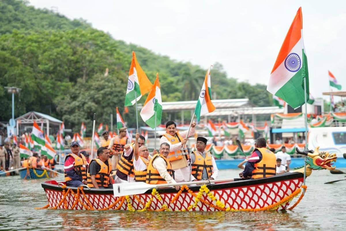 Har Ghar Tiranga Abhiyaan: अब कश्मीर नहीं, भोपाल में ही मिलेगा ‘डल झील’ का मजा, जानें कहां चलेंगे शिकारे, क्या बोले सीएम डॉ. मोहन यादव?