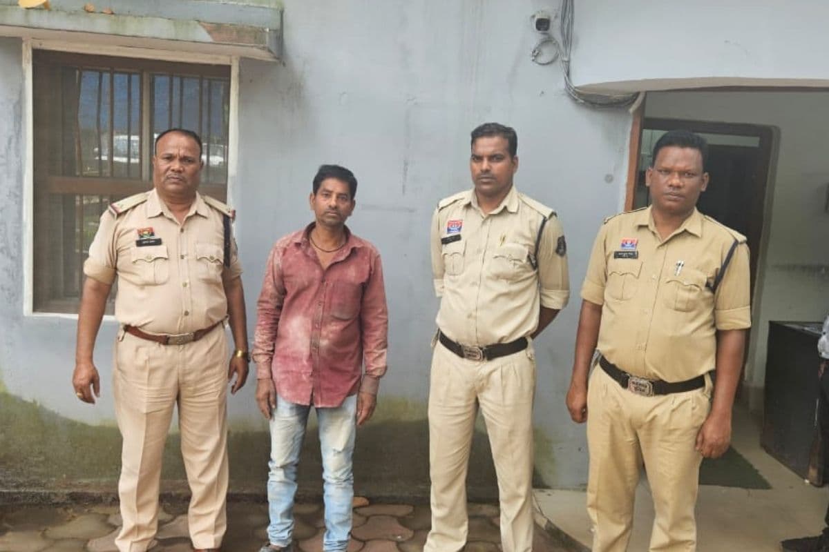 Korba Rape News: सुबह-सुबह हैवानियत की हदें पार, बच्ची से दुष्कर्म कर मुंह खोलने पर जान से मारने की दी धमकी, अब सलाखों के पीछे आरोपी