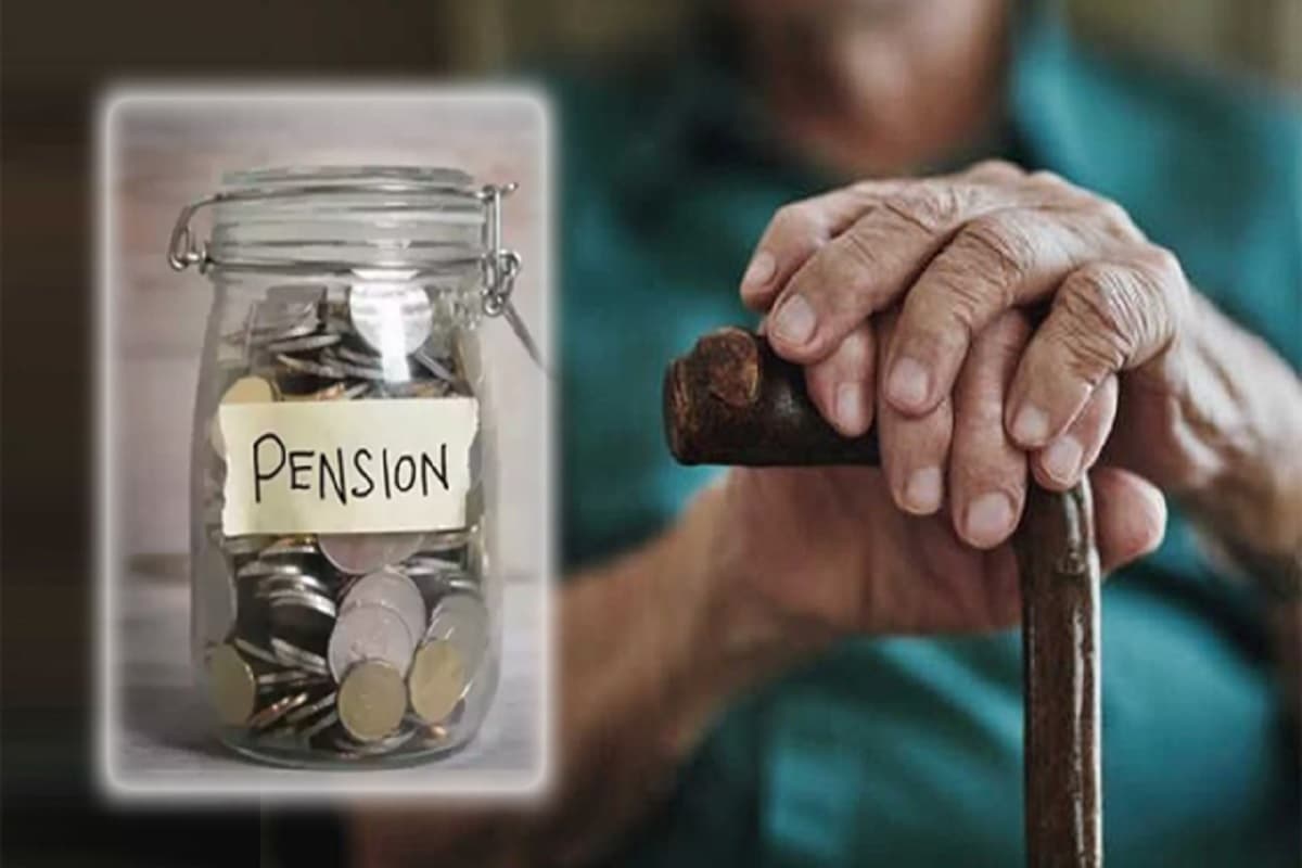 Pension New Rules : पेंशनर्स के लिए बहुत ही ज़रूरी है ये सर्टिफिकेट, बिना इसके रुक सकती हैं पेंशन.. इन आसान तरीकों से कर सकते हैं अप्लाई