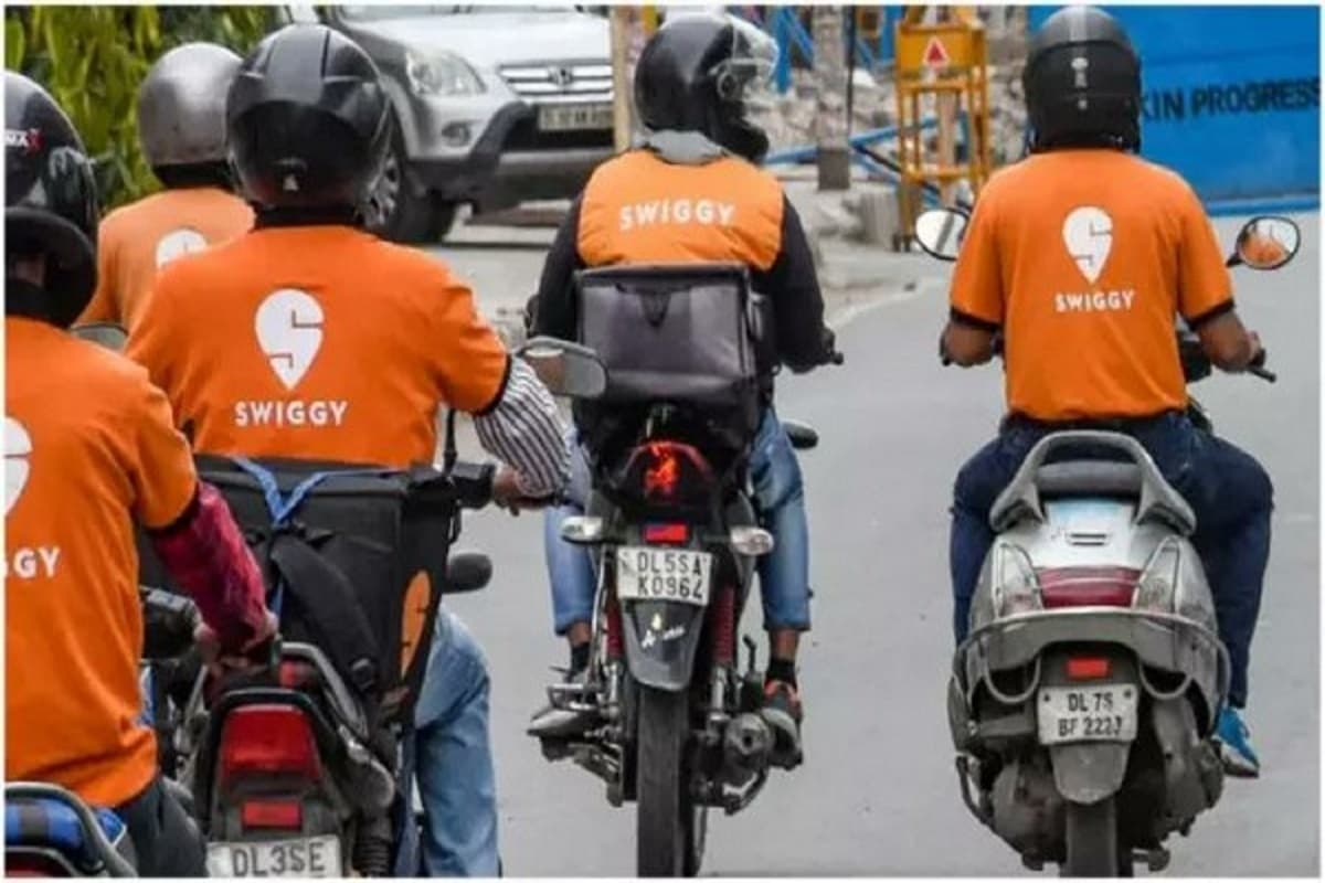 Swiggy Share Price: गिरावट के बाद भी चमक रहा स्विगी का शेयर, एक्सपर्ट बोले- 470 तक भरेगा उड़ान