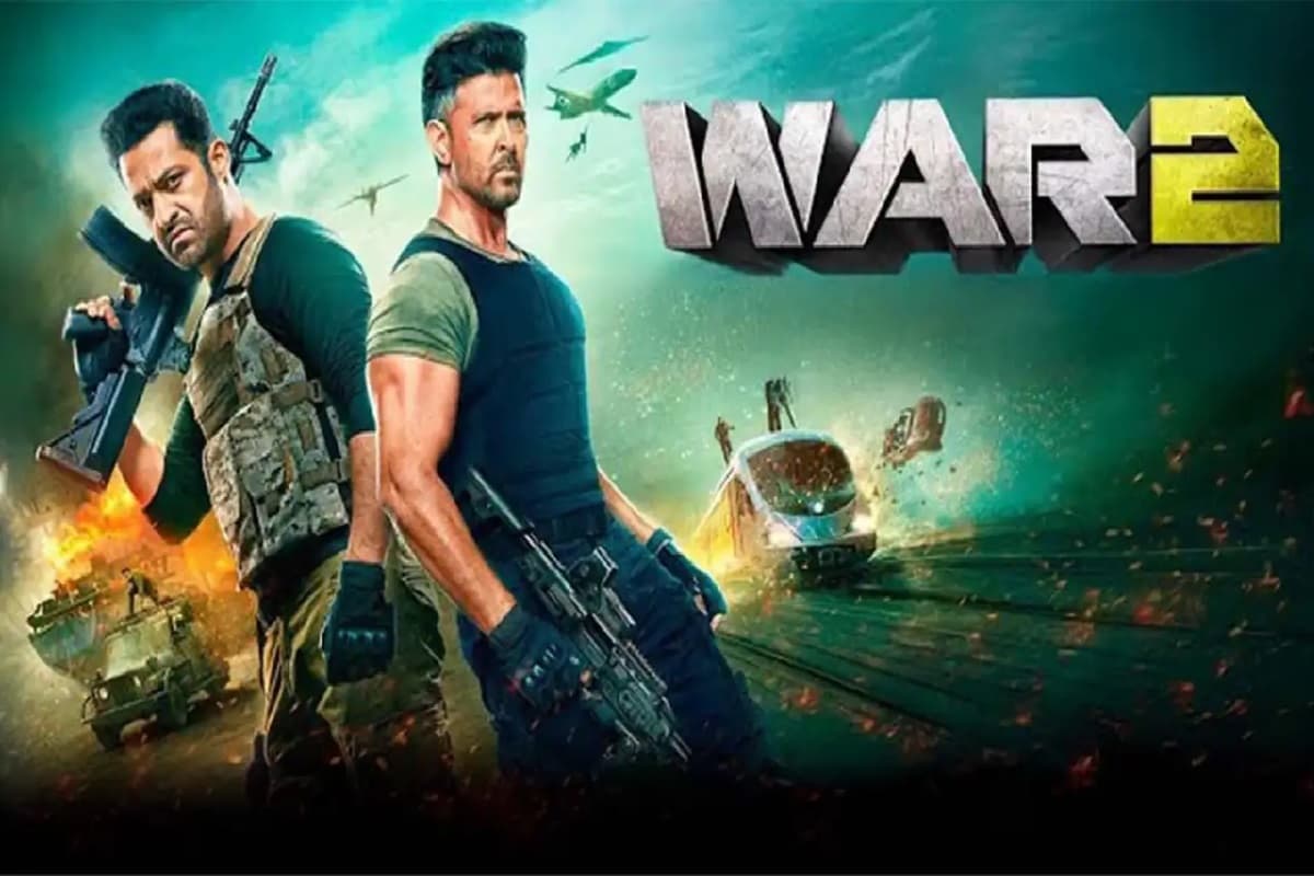War 2 Box Office Collection: ‘वॉर 2’ ने बॉक्स ऑफिस पर मचाई धूम, रिलीज के दूसरे दिन ही 100 करोड़ क्लब में की एंट्री, जानें अब तक की कमाई