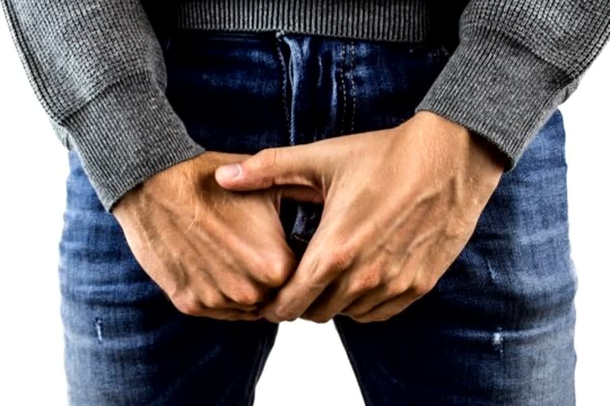 Ring Stuck in Private Part: ‘डॉक्टर’ ने युवक को लिंग में पहनाई अंगूठी और कहा- अब नहीं होगी कोई शिकायत, जानिए किस समस्या के लिए किया ऐसा खतरनाक इलाज