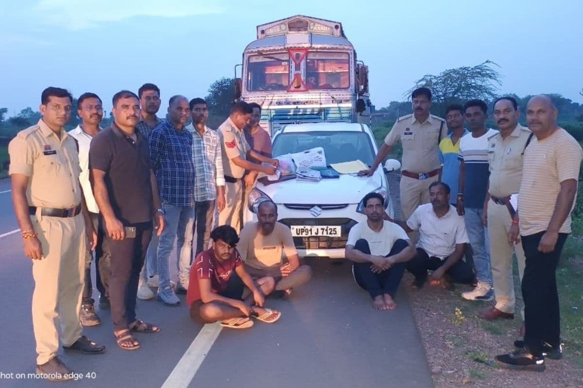 Mungeli News: छत्तीसगढ़ में नकली शराब गिरोह का भंडाफोड़, पुलिस ने 46 लाख का माल किया जब्त, चार आरोपी गिरफ्तार