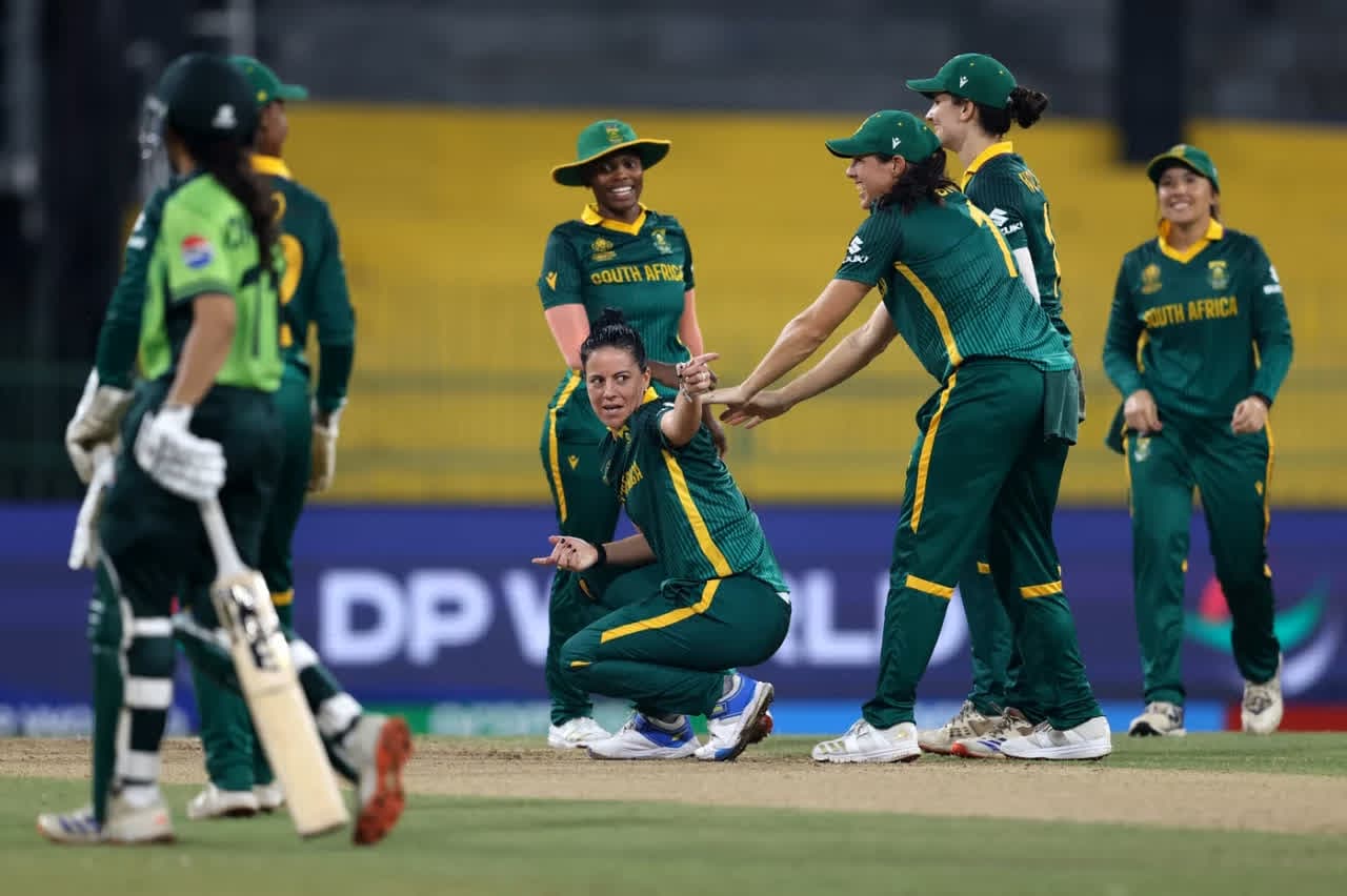 ICC Womens Worldcup 2025: दक्षिण अफ्रीका ने महिला विश्व कप मैच में पाकिस्तान को 150 रन से रौंदा, भारत के सामने करो या मरो के हालात