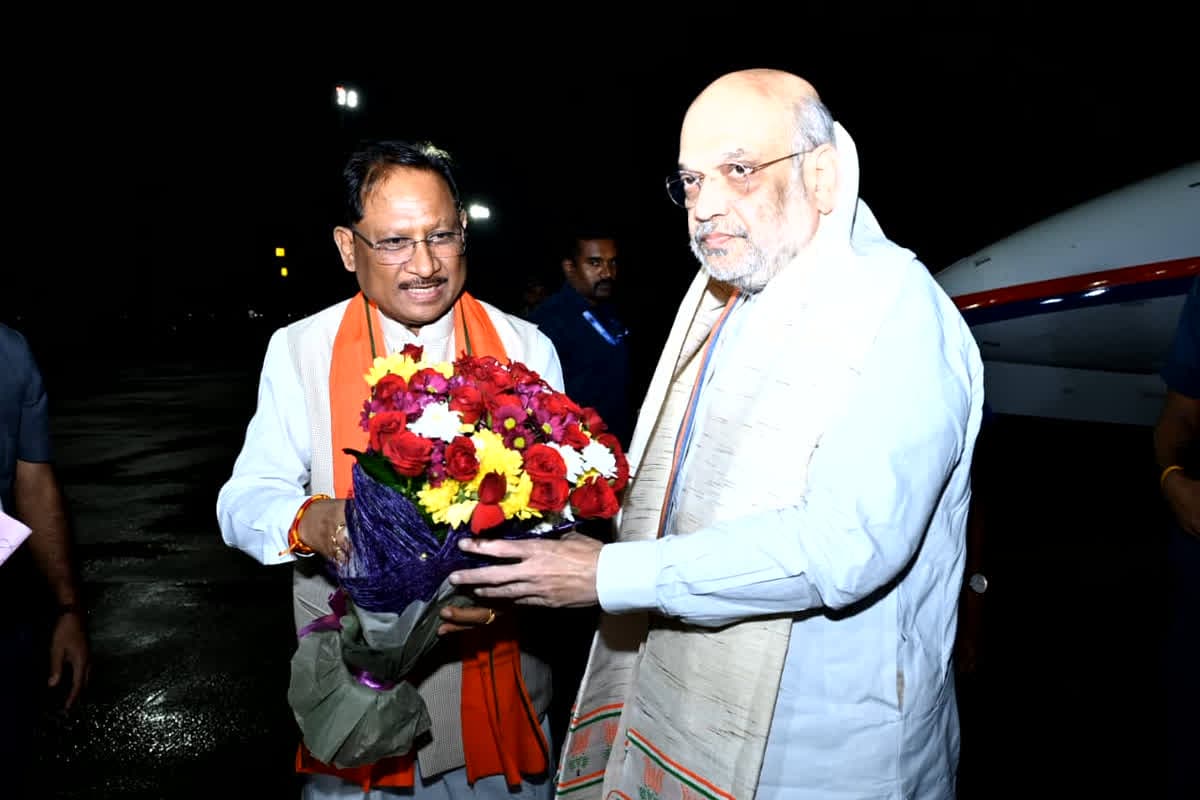 Amit Shah CG Visit News: केंद्रीय गृहमंत्री अमित शाह के छत्तीसगढ़ दौरे का दूसरा दिन, दंतेश्वरी मंदिर में पूजा से लेकर मुरिया दरबार तक इन कार्यक्रमों में होंगे शामिल
