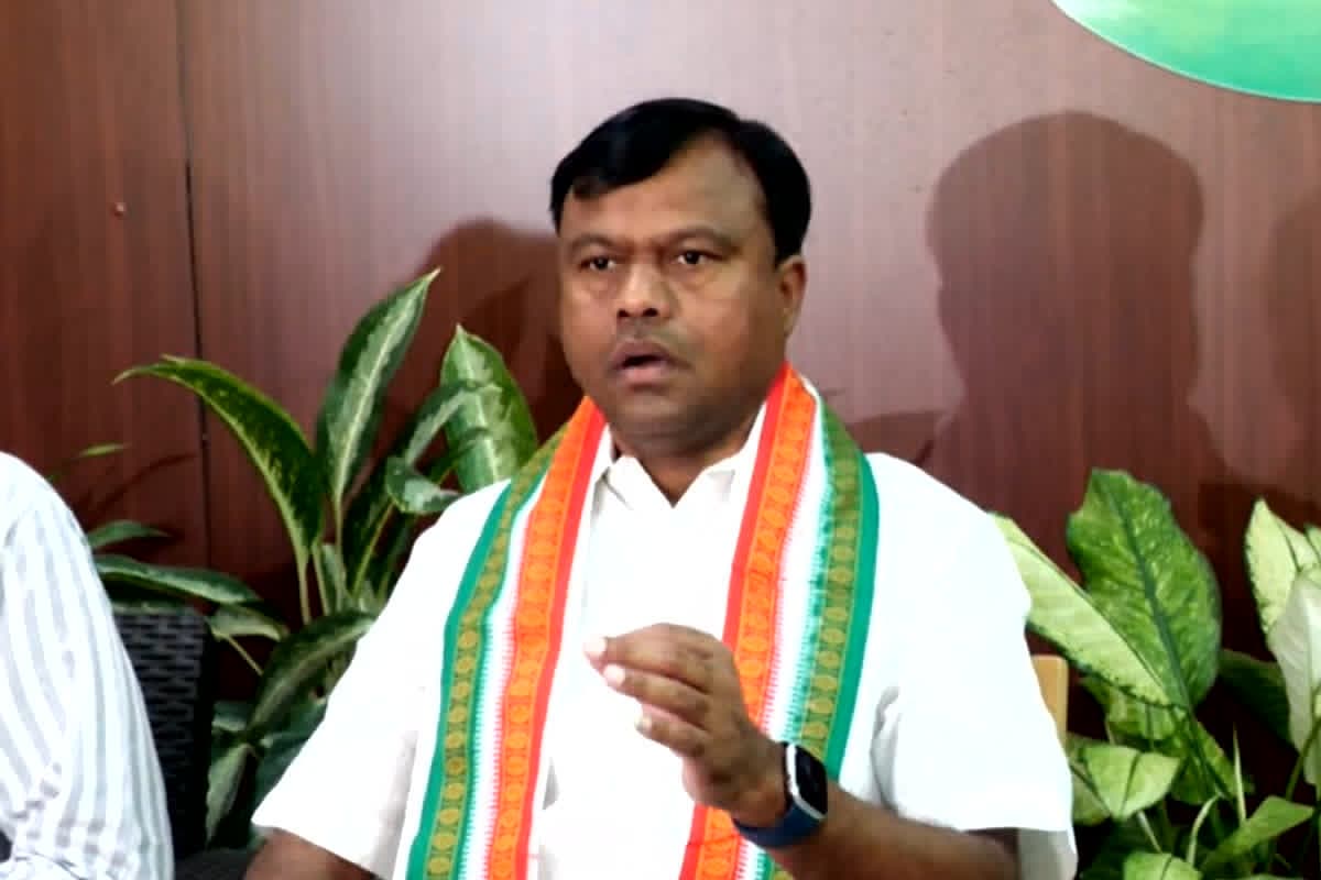 Deepak Baij: ‘छत्तीसगढ़ में हो रही DGP-IGP कांफ्रेंस लेकिन DG की नियुक्ति नहीं कर पाई सरकार’… PCC चीफ दीपक बैज ने उठाए सवाल
