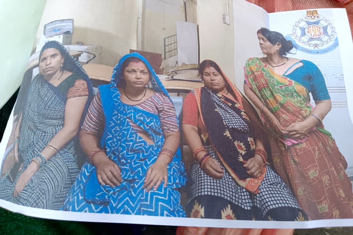 Jabalpur News: सरपंच का गुंडाराज! पड़ोस में रहने वाली महिलाओं का कर दिया है ये हाल, अब पीड़ित महिलाओं ने SP से लगाई गुहार