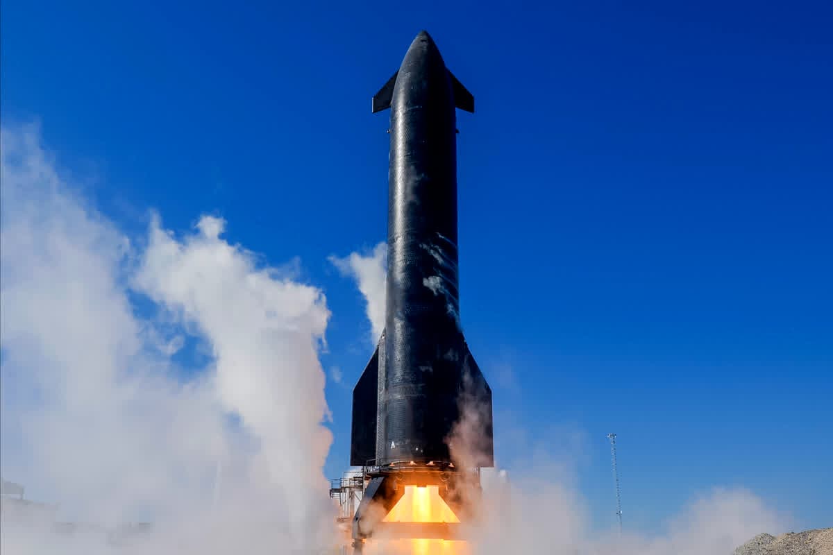 SpaceX: एलन मस्क की बड़ी सफलता! रॉकेट स्टारशिप का 11वां टेस्ट कामयाब, क्या अब चांद और मंगल तक पहुंचना होगा आसान?