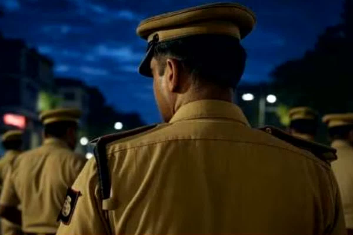 Katni News: किराए के मकान में चल रहा था बड़ा खेल, छापा मारने पहुंची पुलिस की टीम, अंदर का नजारा देख उड़ गए होश, 20 से ज्यादा लोग पकड़े गए