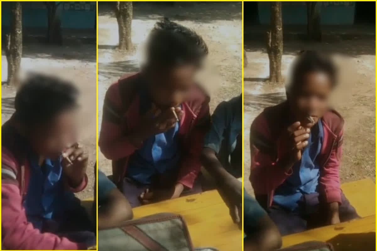 Kawardha School Viral Video: क्लास में बैठकर खुलेआम ये काम कर रहा था छात्र, वीडियो वायरल होते ही मचा हड़कंप, आदिवासी आश्रम का ये नजारे देख दंग रह जाएंगे आप